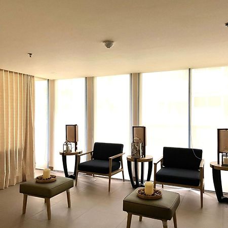 Studio At 81 Newport Boulevard Near Naia With Free Access To All Amenities Up To 2 Pax Manila Ngoại thất bức ảnh