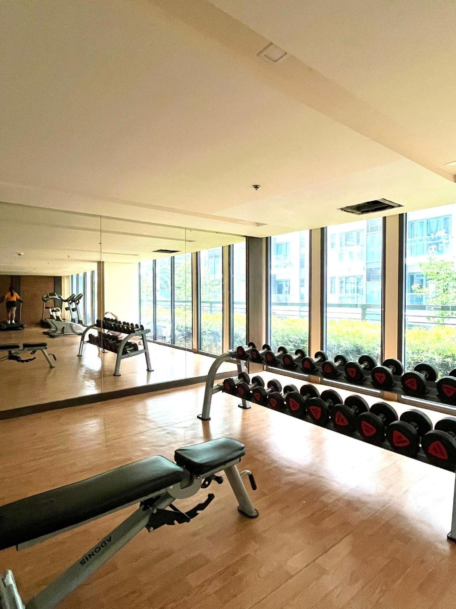 Studio At 81 Newport Boulevard Near Naia With Free Access To All Amenities Up To 2 Pax Manila Ngoại thất bức ảnh
