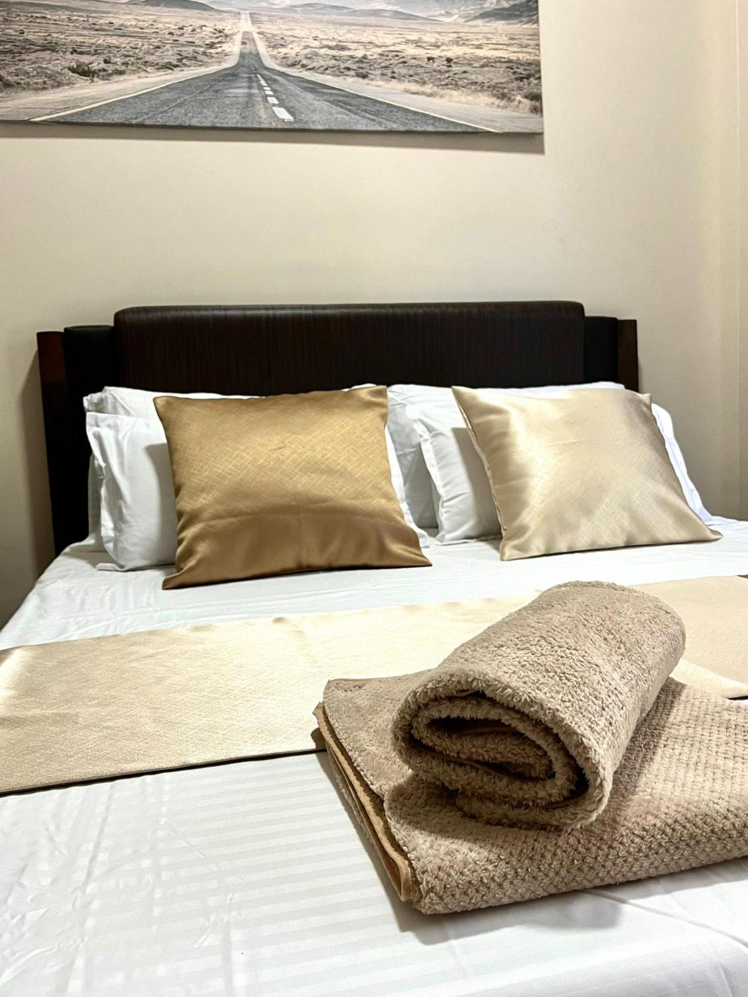 Studio At 81 Newport Boulevard Near Naia With Free Access To All Amenities Up To 2 Pax Manila Ngoại thất bức ảnh